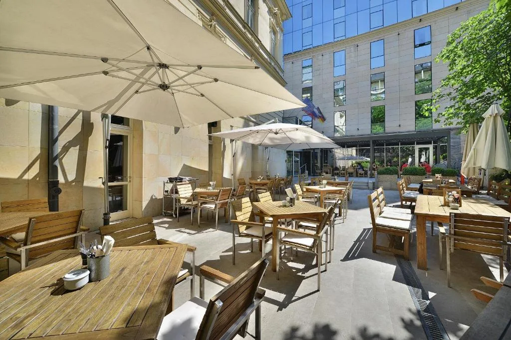 LOFT Hotel Bratislava — 5