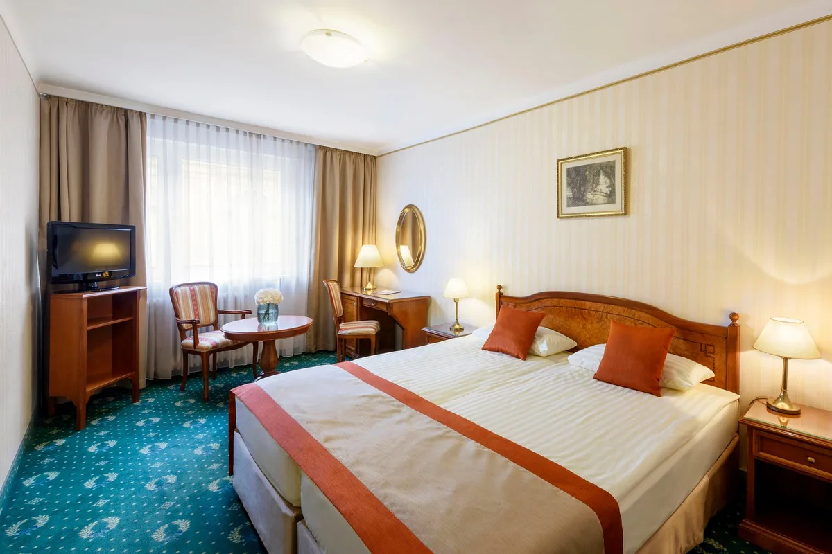 Danubius Hotel Astoria — 3