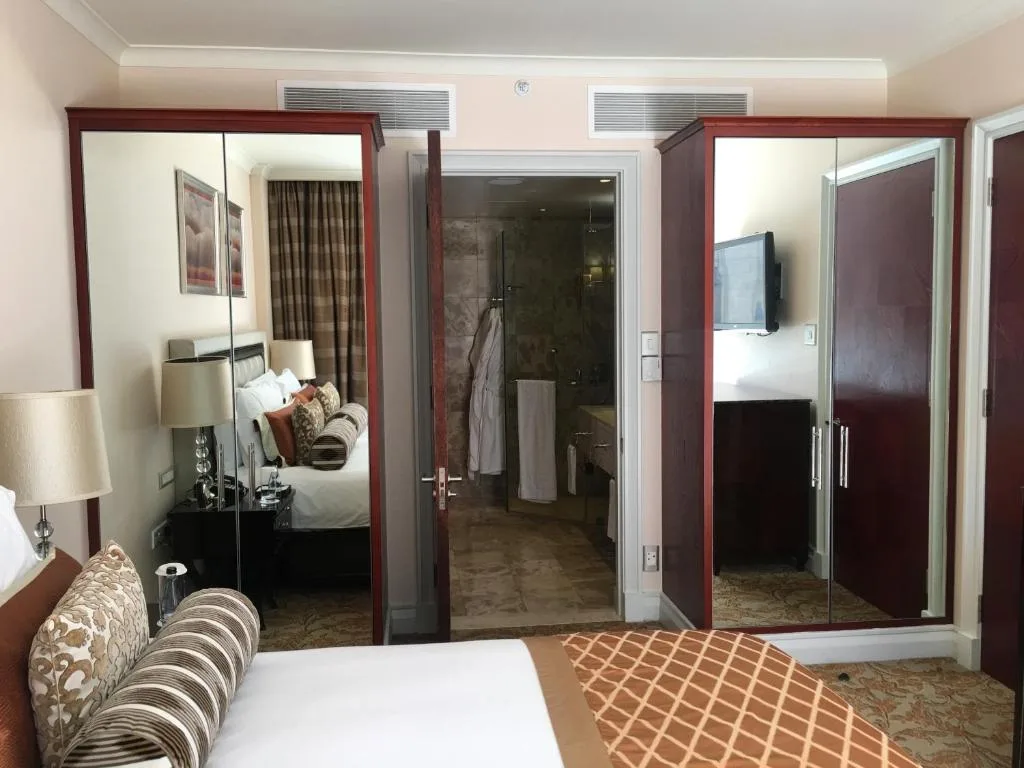 TAJ Cape Town - Private Luxury One Bedroom Suite — 5