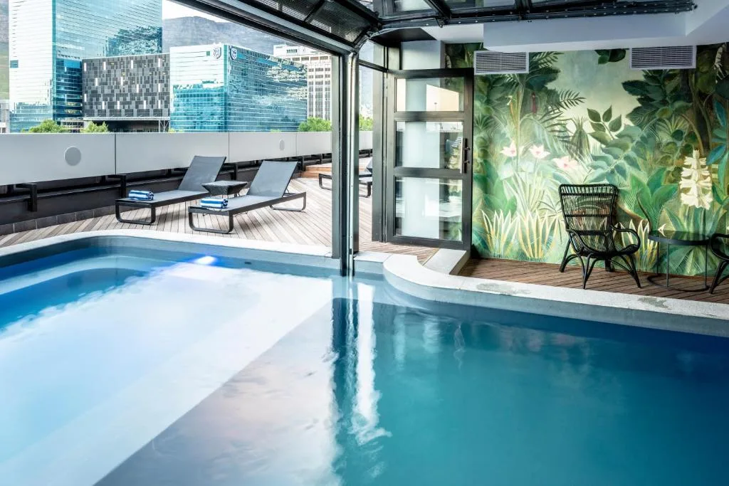 The Onyx Apartment Hotel by NEWMARK — 3