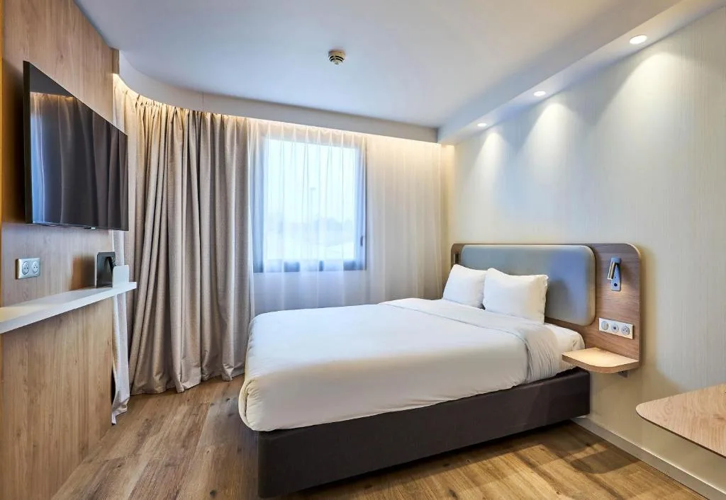 B&B HOTEL Deauville-Touques — 2