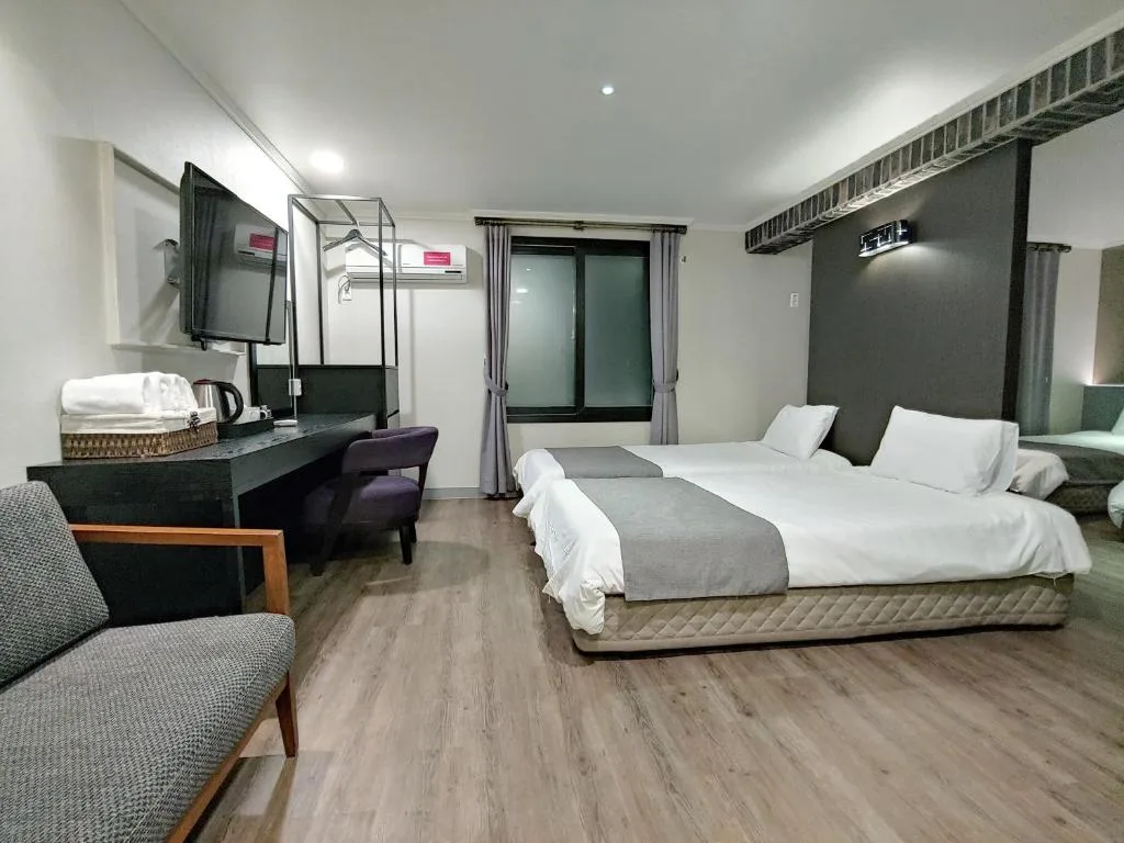 Hotel Tong Yeondong Jeju — 2
