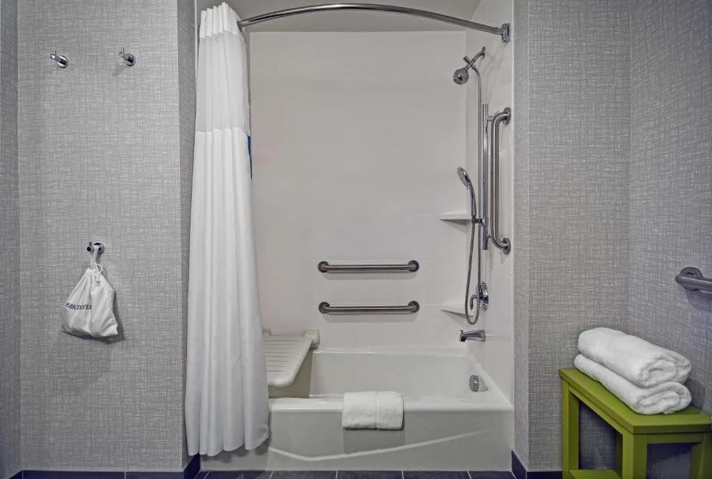 Hampton Inn Las Vegas Strip South, NV 89123 — 3