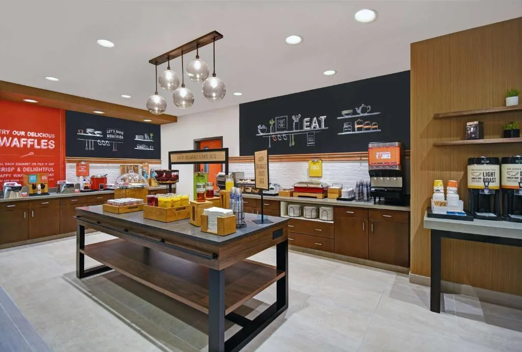 Hampton Inn Las Vegas Strip South, NV 89123 — 5