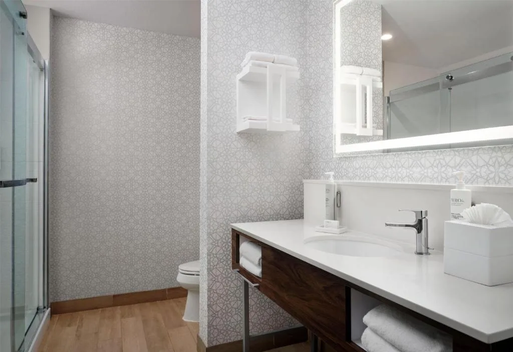 Hampton Inn & Suites Las Vegas-Red Rock/Summerlin — 3