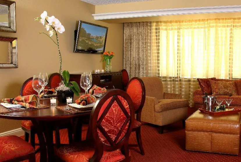 Jockey Club Suites — 5