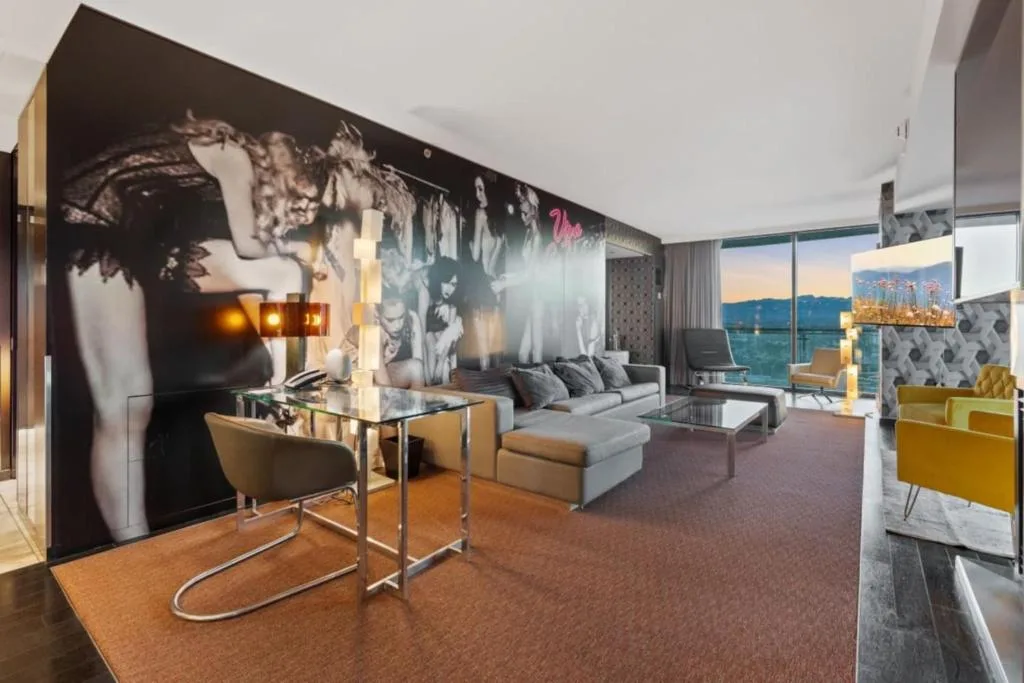 The Celine Riviera Suite at Palms Place — 2