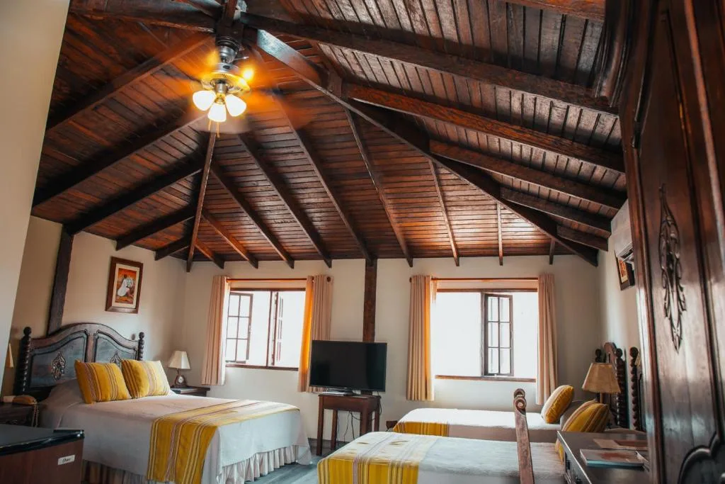 Hotel Antigua Miraflores — 4