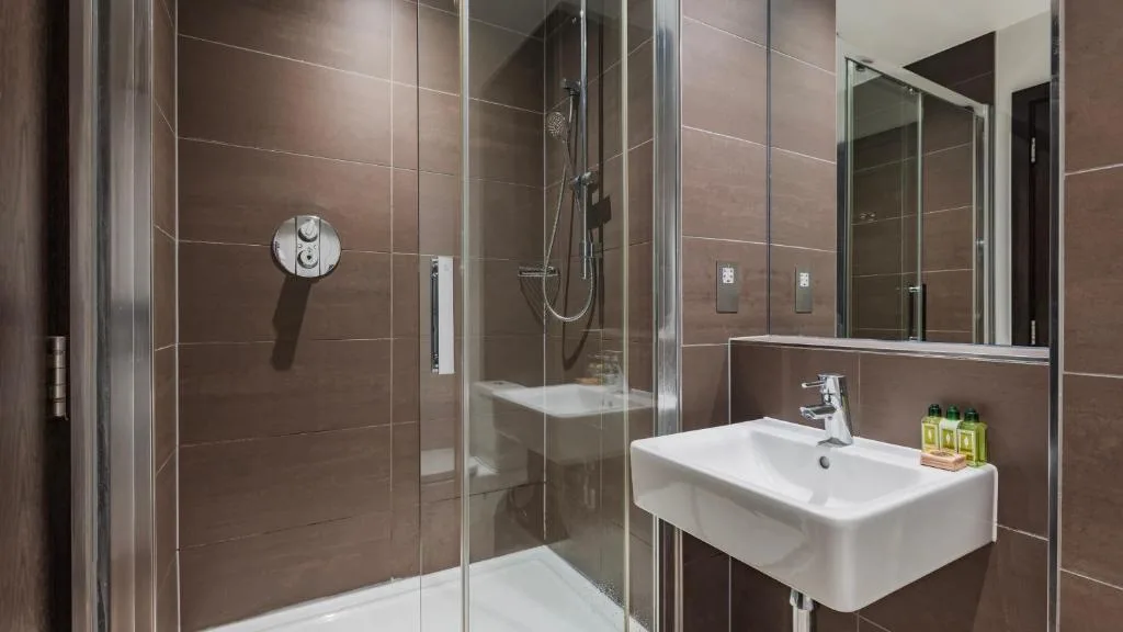 Cannon Street Serviced Apartments by LovelyStay — 3