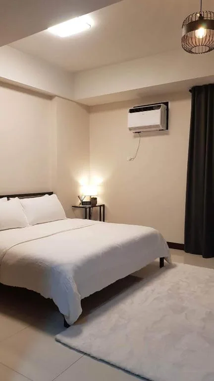 101 Newport blvd C2 4F by Rechelle Nunag — 2