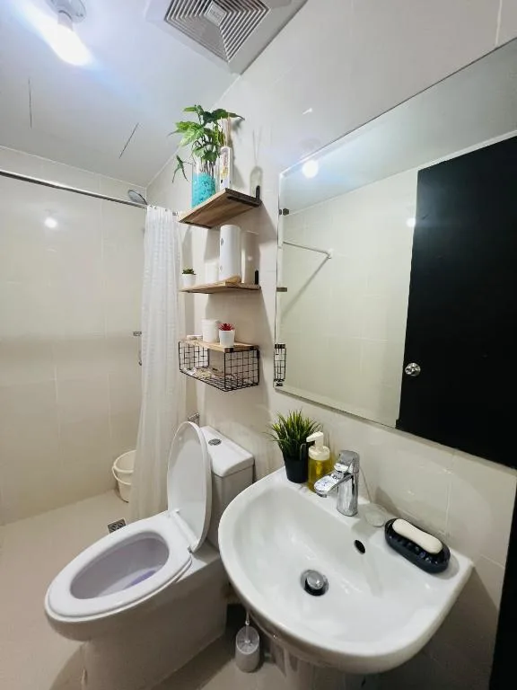 Casa Tagpuan at Manhattan Heights — 3