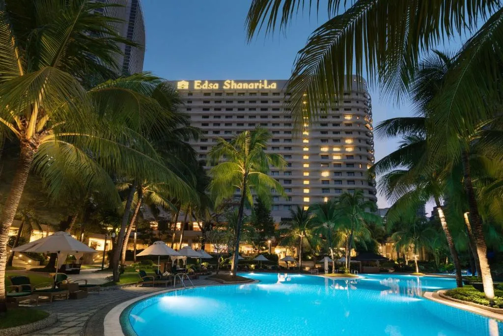 Edsa Shangri-La, Manila — 2