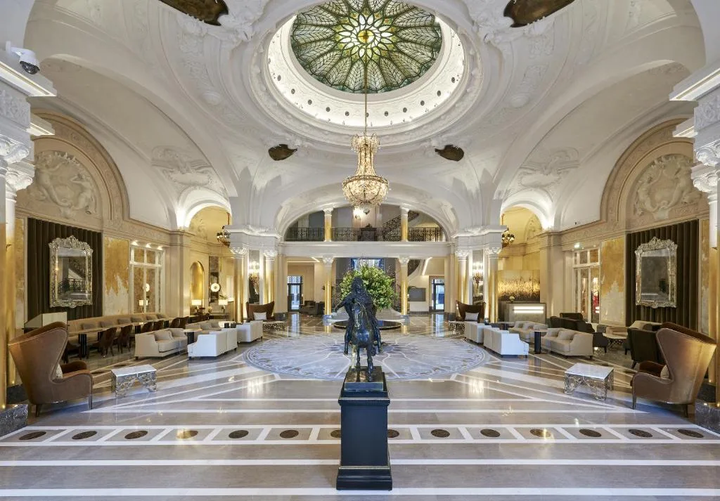 Hôtel de Paris Monte-Carlo — 5