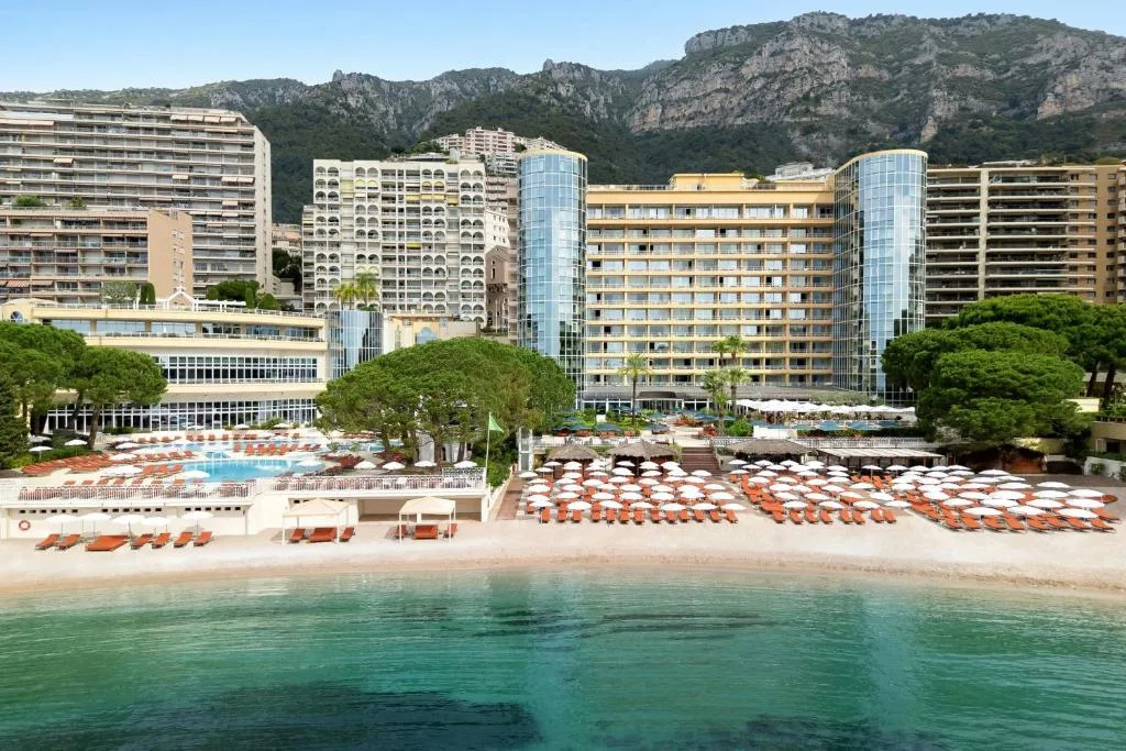 Le Méridien Beach Plaza — 4