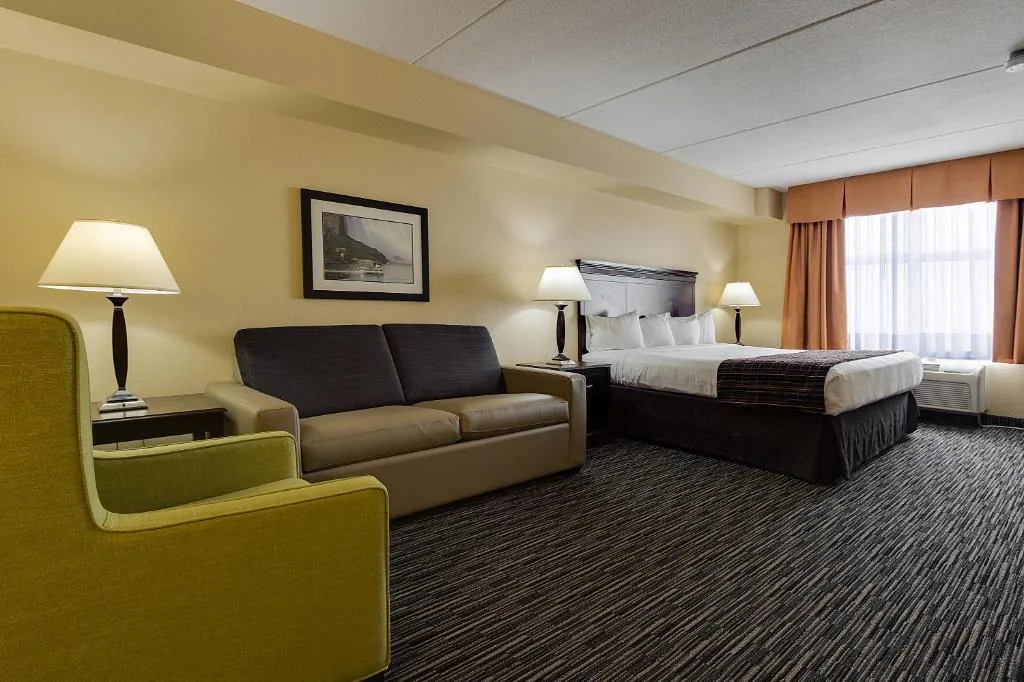 Country Inn & Suites by Radisson, Niagara Falls, ON — 2