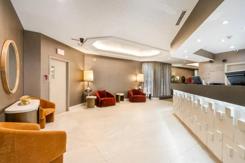 Ramada Plaza by Wyndham Niagara Falls — 5