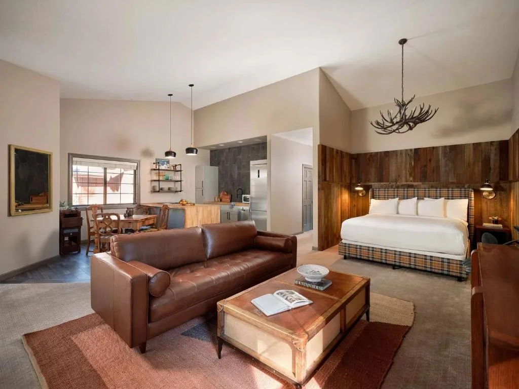 Black Bear Lodge — 5
