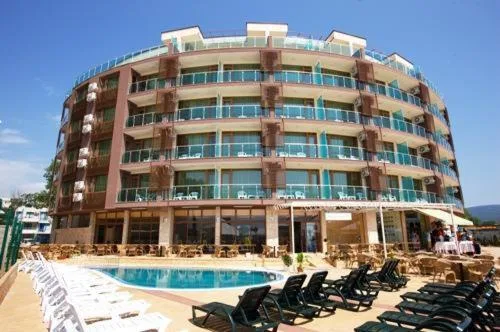 Briz Beach Apartments — 3