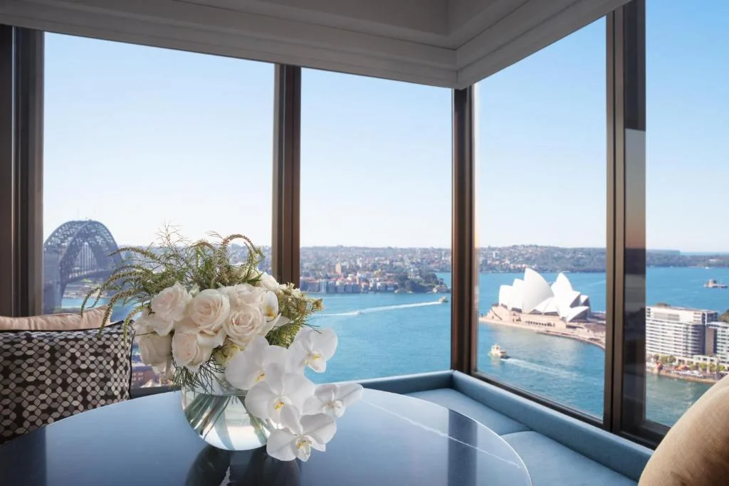 Four Seasons Hotel Sydney — 1