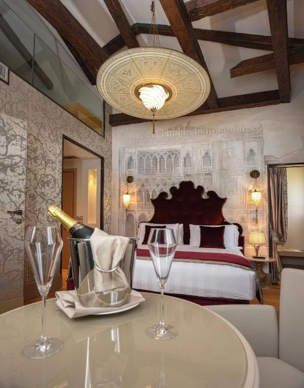 Santa Croce Boutique Hotel — 3