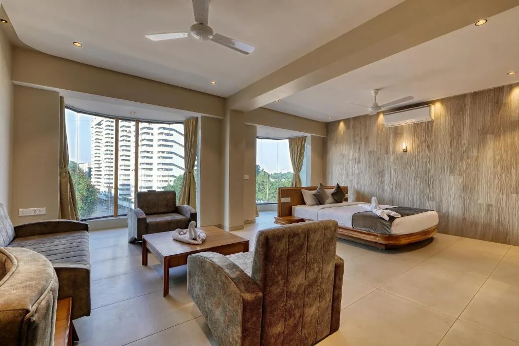 Artilla Inn — 2