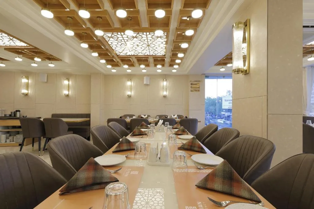 Hotel Elysian Residency — 5