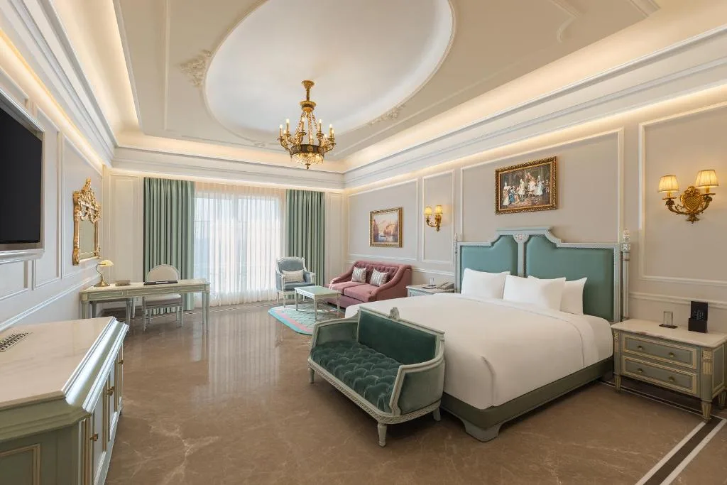 Hotel Hillock Ahmedabad — 2