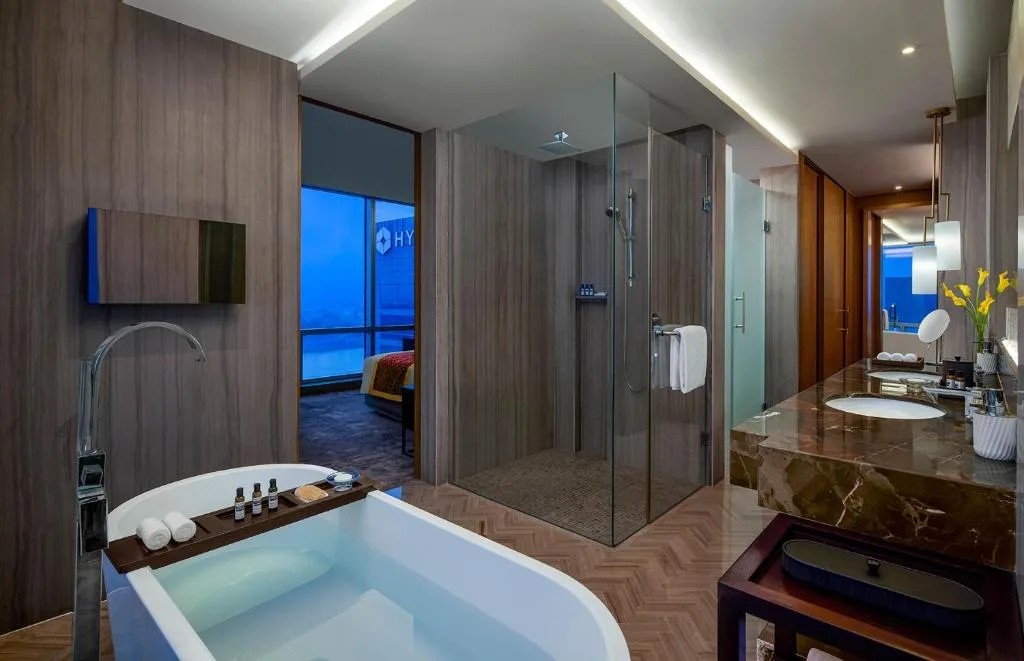 Hyatt Regency Ahmedabad — 3