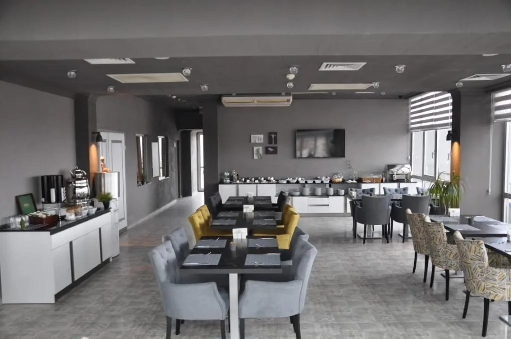 Tufad Prestige Boutique — 3
