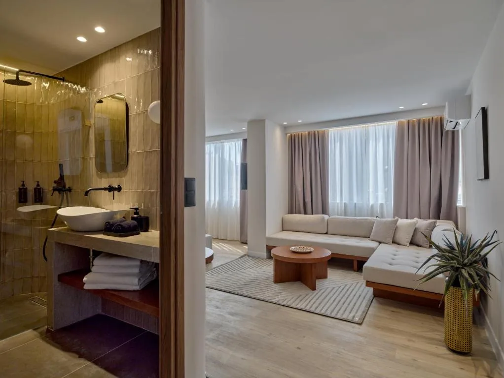 Haya Athens Loftie Suites — 3