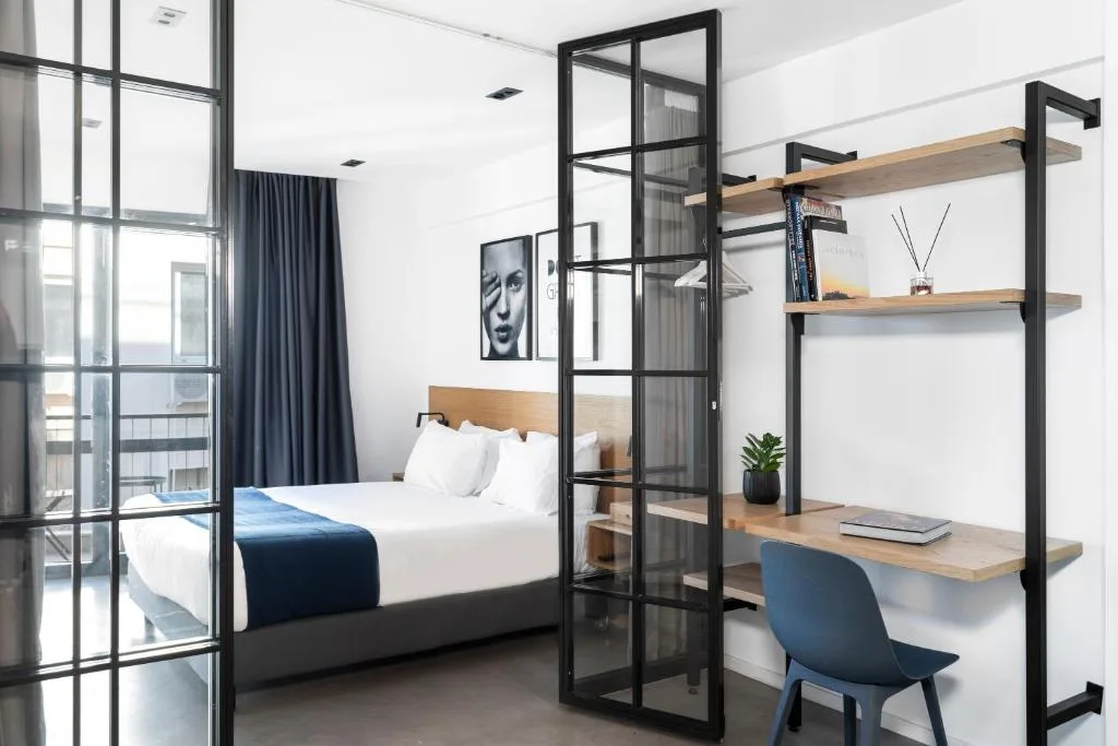 PAME House — 5
