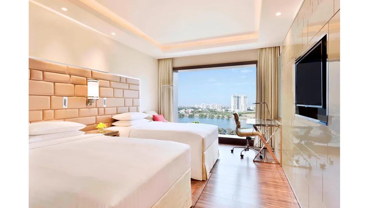 Courtyard by Marriott Bengaluru Hebbal — 2