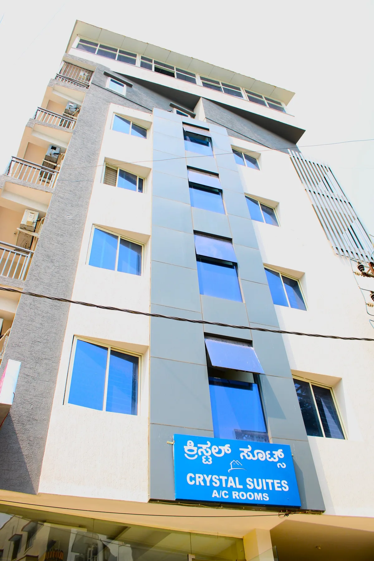 Hotel Crystal Suites — 5