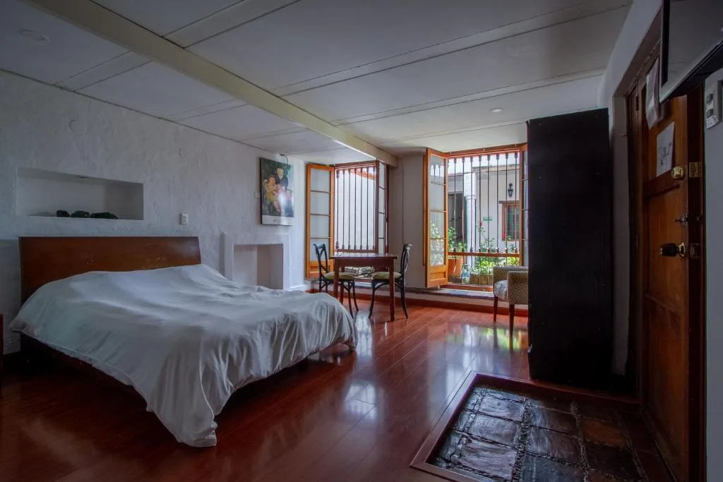 Apartaestudios La Candelaria — 2
