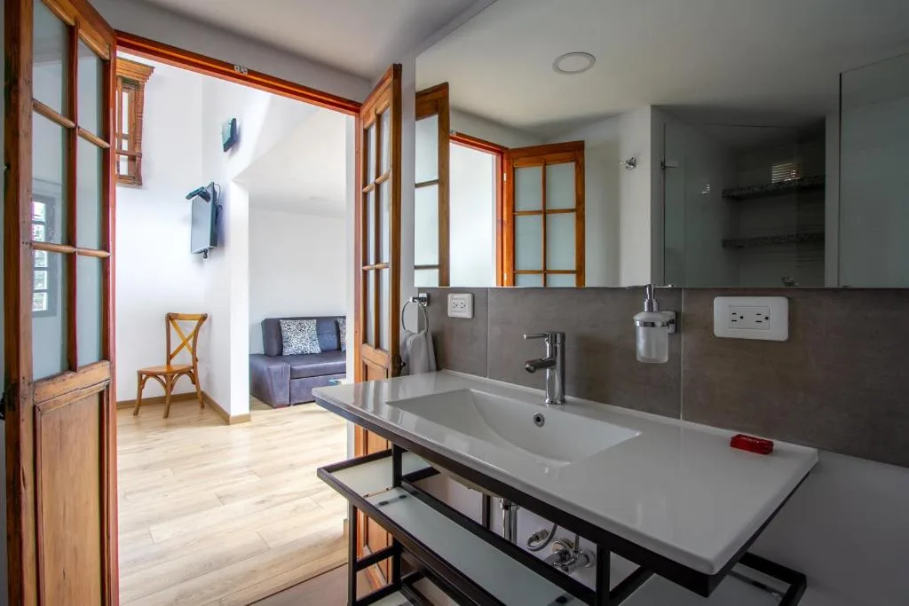 Apartaestudios La Candelaria — 3