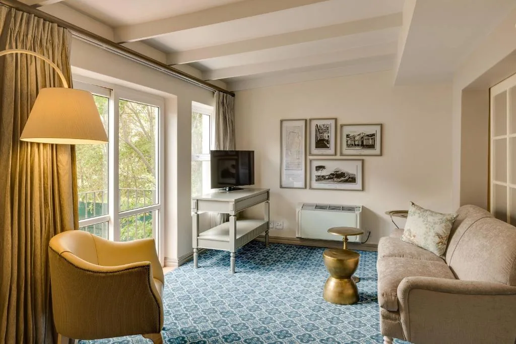 Protea Hotel by Marriott Cape Town Mowbray — 5
