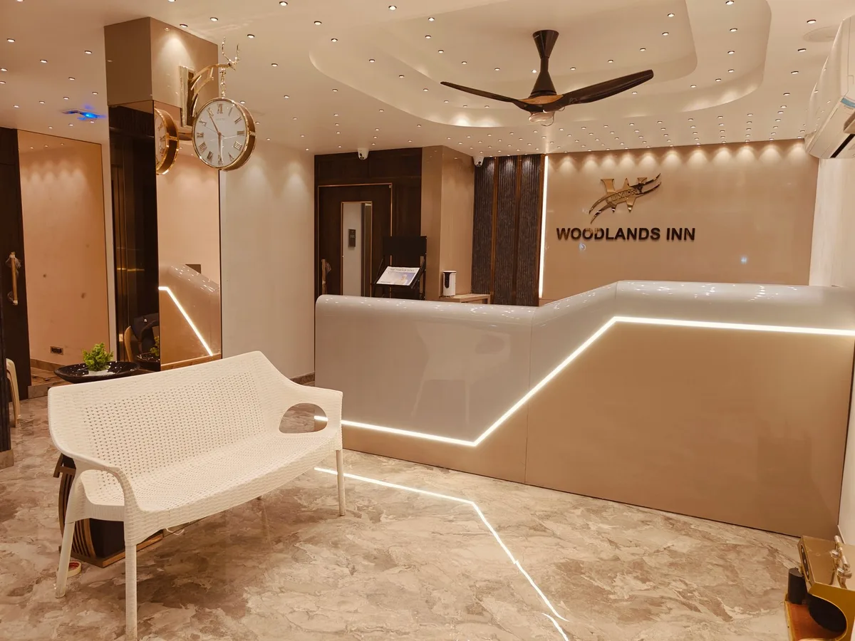 Woodlands Inn — 2