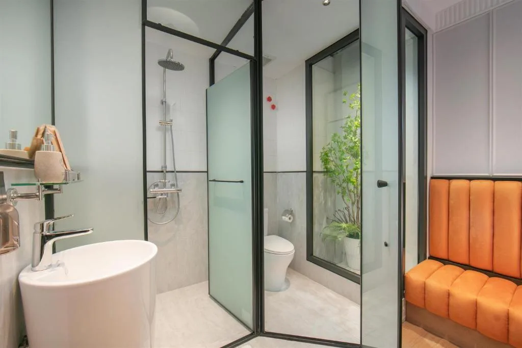 Hoan Kiem Legend Ha Noi Hotel — 3