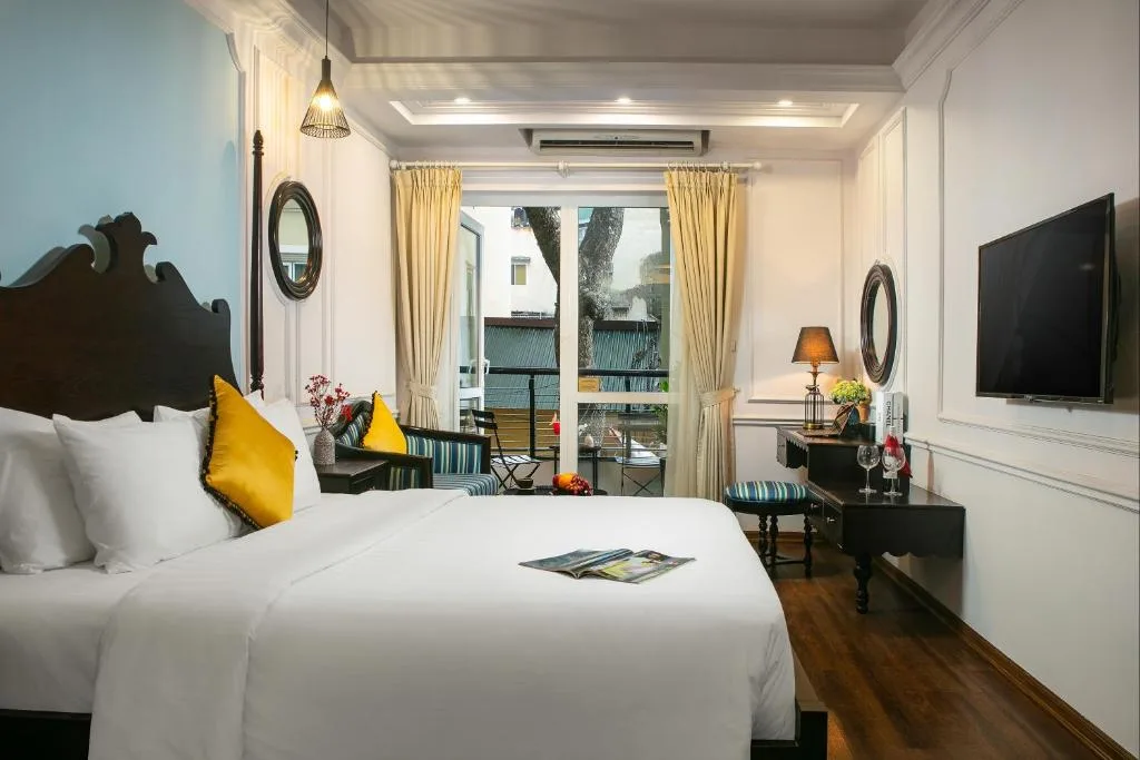 San Boutique Hotel & Travel — 2