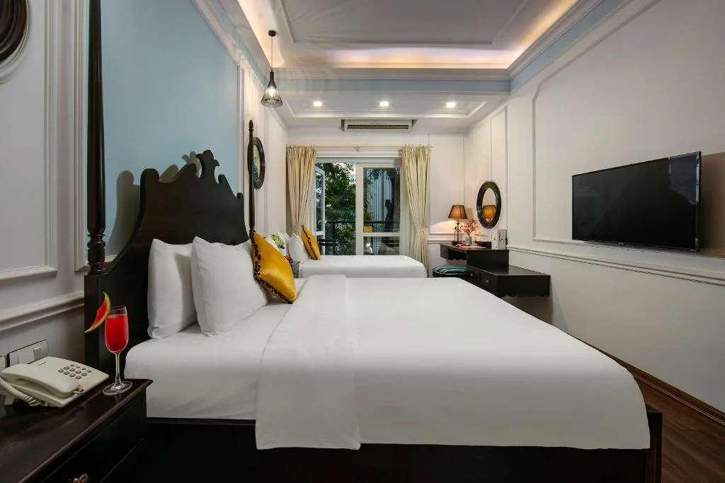 San Boutique Hotel & Travel — 5