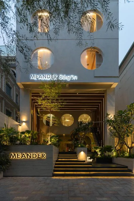 MEANDER Saigon — 2