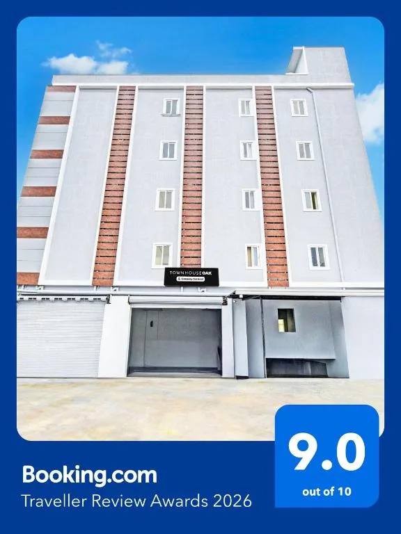 Super Townhouse Oak Kompally
