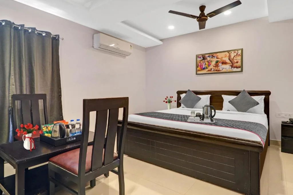 Super Townhouse RCC Park View Inn — 3