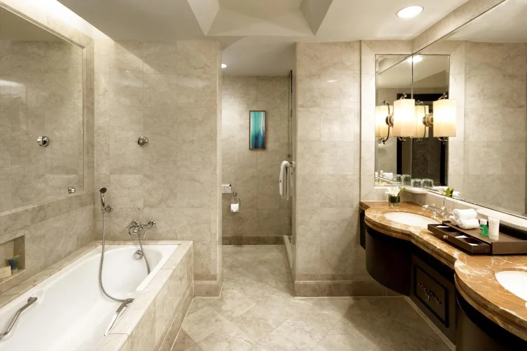 AYANA Midplaza JAKARTA — 2
