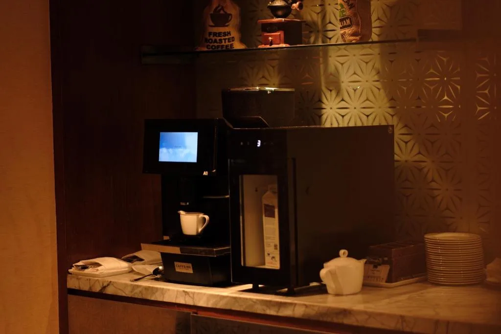 Mandarin Oriental, Jakarta — 5