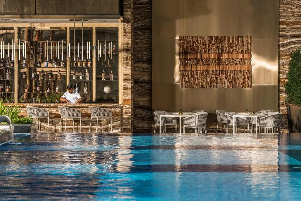 Four Seasons Hotel Kuala Lumpur — 3