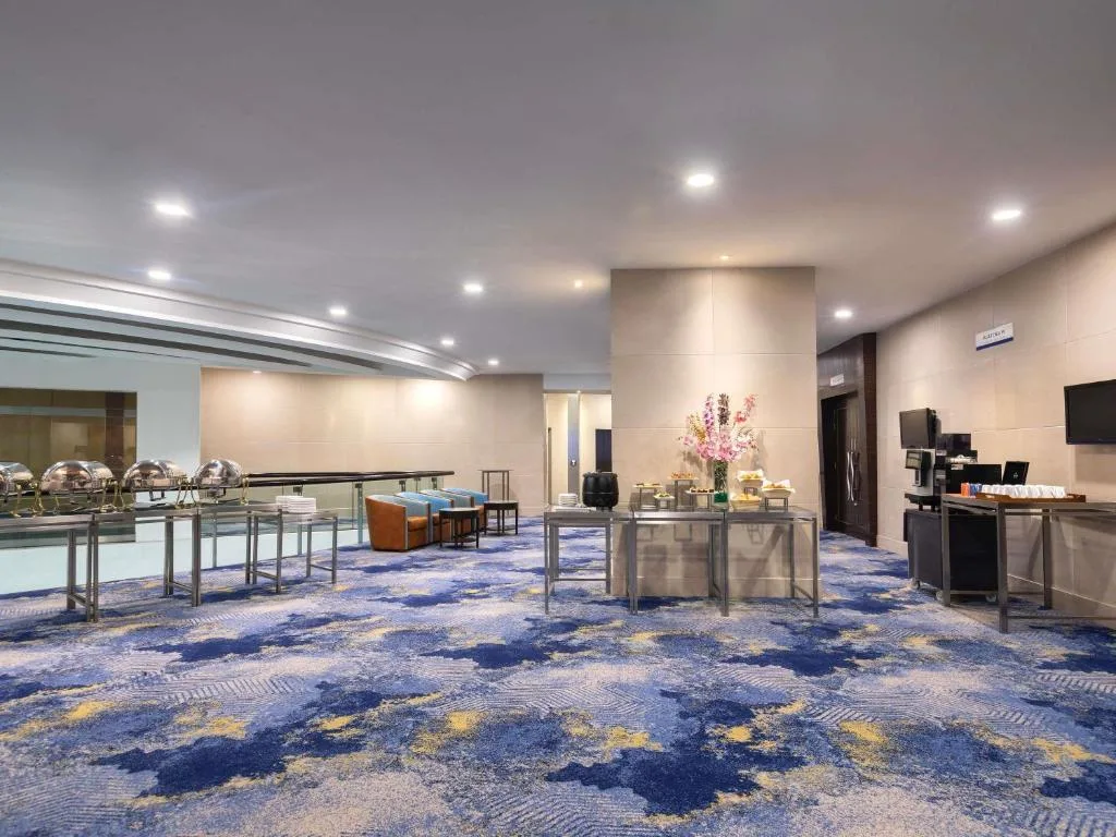 Novotel Kuala Lumpur City Centre — 3