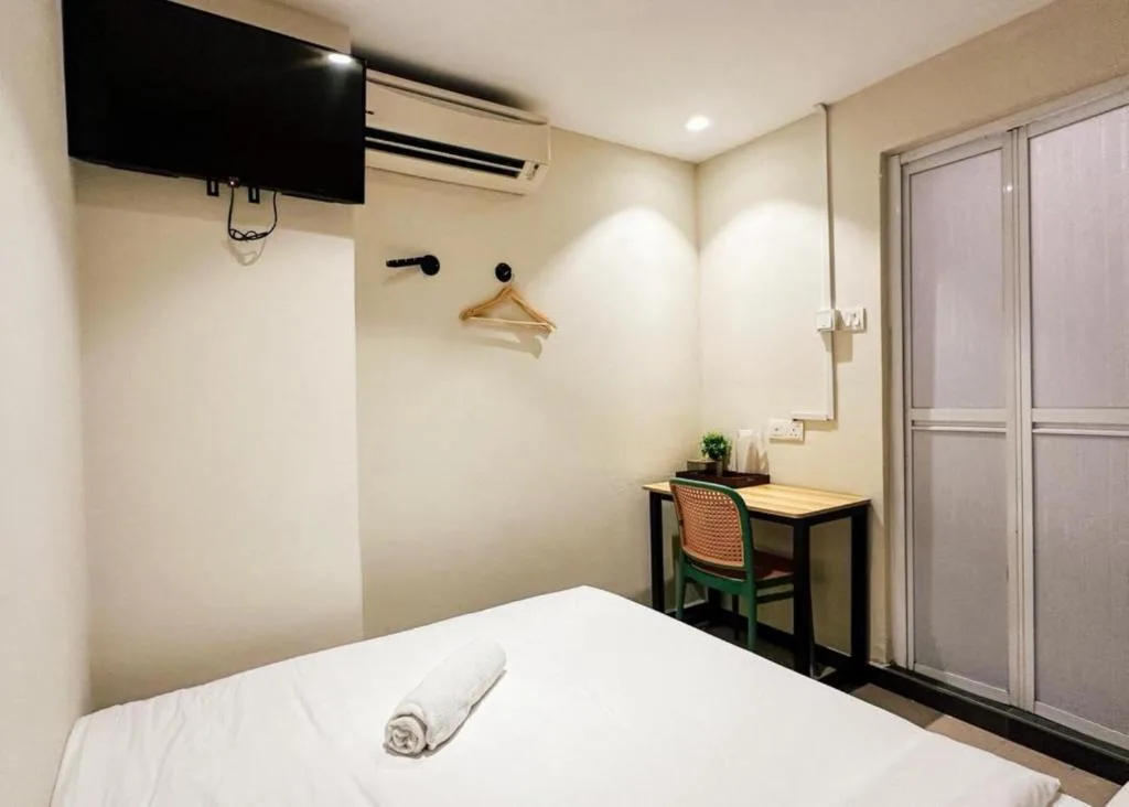 Swing & Pillows - Sentul Jalan Ipoh Kuala Lumpur — 4