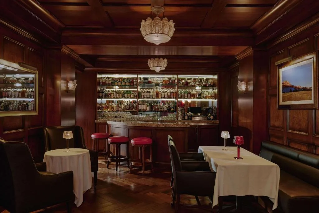 The Maybourne Beverly Hills, Maybourne — 4