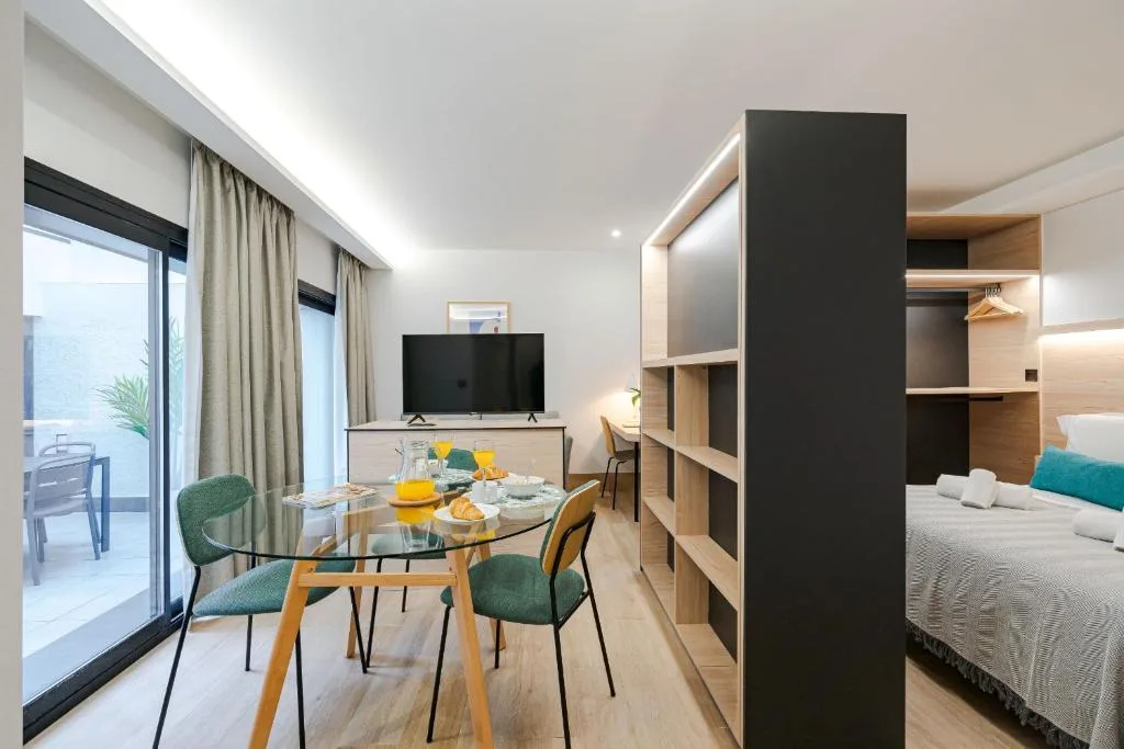 Feelathome Ventas Suites — 4